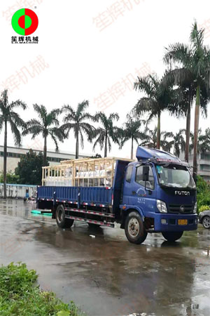上?？蛻粲嗁彍u流機組,不畏風(fēng)雨裝車發(fā)貨!