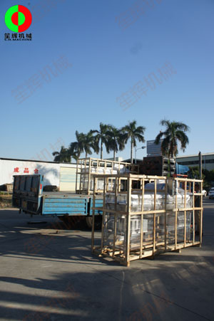 安徽客戶訂購的果蔬清洗機(jī)等食品加工機(jī)械按期交付！