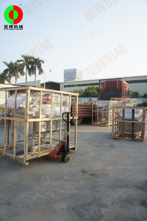 年前某經(jīng)銷商定購的蔬果加工機(jī)械設(shè)備訂單，按期完工交付！